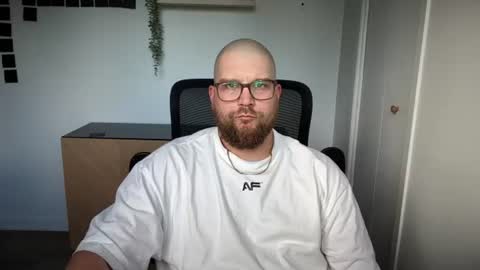 Jake online show from June 16, 2026, 11:29 pm