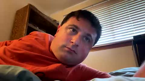 Snapshot of jake181011 chatting on July 16, 2026, 9:43 pm jake181011 online show from July 16, 2026, 9:43 pm