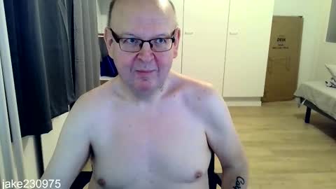 Jake2309 online show from February 3, 2026, 7:19 pm