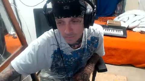 showingitoff online show from August 3, 2026, 5:39 am