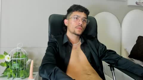 Snapshot of jake_miller__ chatting on May 21, 2026, 10:39 pm Jake online show from May 21, 2026, 10:39 pm