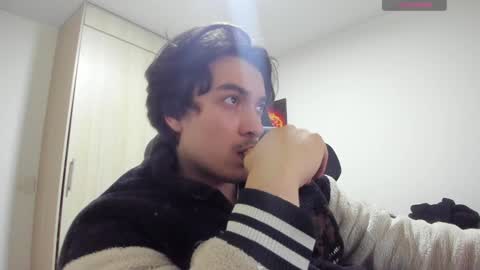 Snapshot of jake_murphy chatting on December 14, 2024, 6:35 am jake_murphy online show from December 14, 2024, 6:35 am