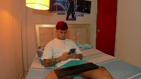 Snapshot of jake_pons chatting on December 17, 2024, 2:23 am Jake Pons online show from December 17, 2024, 2:23 am