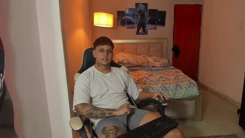 Snapshot of jake_pons chatting on January 7, 2025, 4:39 am Jake Pons online show from January 7, 2025, 4:39 am