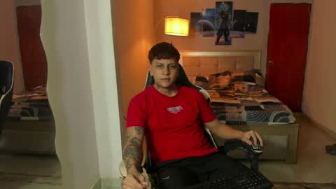 Snapshot of jake_pons chatting on February 18, 2025, 2:49 am Jake Pons online show from February 18, 2025, 2:49 am