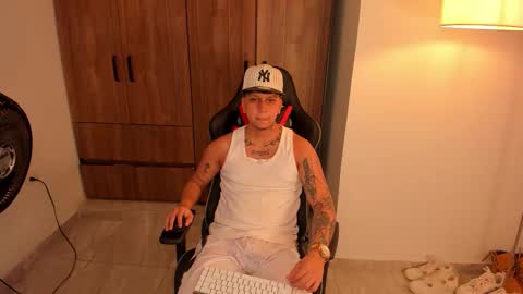 Snapshot of jake_pons chatting on January 13, 2026, 7:13 am Jake Pons online show from January 13, 2026, 7:13 am