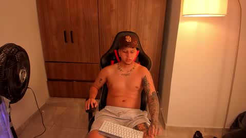 Snapshot of jake_pons chatting on March 3, 2026, 9:37 am Jake Pons online show from March 3, 2026, 9:37 am