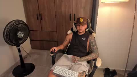 Snapshot of jake_pons chatting on June 21, 2026, 7:00 am Jake Pons online show from June 21, 2026, 7:00 am