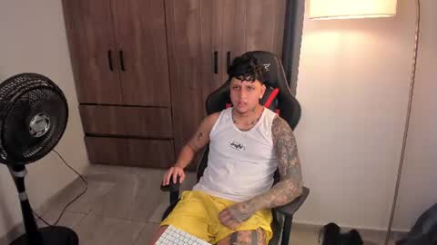 Snapshot of jake_pons chatting on June 23, 2026, 10:57 am Jake Pons online show from June 23, 2026, 10:57 am