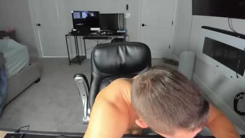 Snapshot of jakeorion chatting on May 13, 2026, 4:26 pm Jake Orion online show from May 13, 2026, 4:26 pm