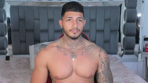 Snapshot of jaketayler10 chatting on December 18, 2024, 9:36 am my name is sebas If you come here dont hesitate to say hello Im a guy who really likes having conversations and having hot online show from December 18, 2024, 9:36 am