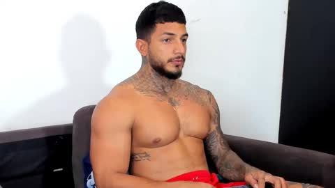 Snapshot of jaketayler10 chatting on September 29, 2025, 2:44 pm my name is sebas If you come here dont hesitate to say hello Im a guy who really likes having conversations and having hot online show from September 29, 2025, 2:44 pm