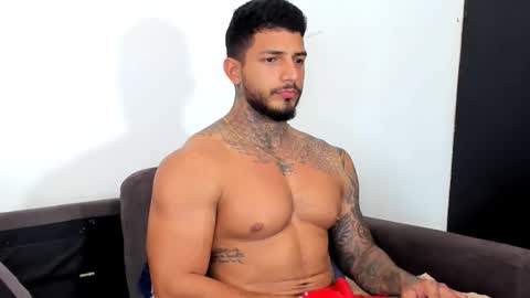 Snapshot of jaketayler10 chatting on September 30, 2025, 3:50 pm my name is sebas If you come here dont hesitate to say hello Im a guy who really likes having conversations and having hot online show from September 30, 2025, 3:50 pm
