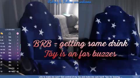 Snapshot of jalex_moony chatting on October 26, 2025, 6:52 am Alex online show from October 26, 2025, 6:52 am