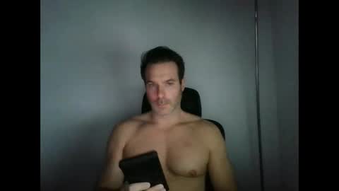 Snapshot of jam3s5959 chatting on February 4, 2025, 10:02 pm jam3s5959 online show from February 4, 2025, 10:02 pm