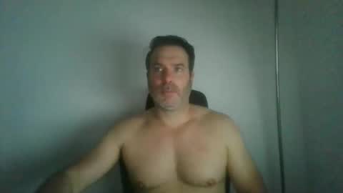 Snapshot of jam3s5959 chatting on May 30, 2026, 11:29 am jam3s5959 online show from May 30, 2026, 11:29 am