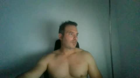 Snapshot of jam3s5959 chatting on July 8, 2026, 8:19 am jam3s5959 online show from July 8, 2026, 8:19 am