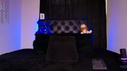 Snapshot of james1lee_ chatting on June 6, 2026, 8:57 pm LeonardoInsta LeonardoperezcoPvt open online show from June 6, 2026, 8:57 pm