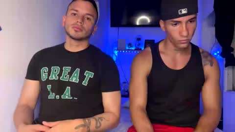 Snapshot of james_and_max chatting on March 12, 2025, 1:36 am james_and_max online show from March 12, 2025, 1:36 am