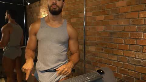 Snapshot of james_axel chatting on February 14, 2026, 2:36 pm James Axel online show from February 14, 2026, 2:36 pm