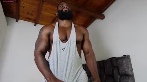 Snapshot of james_bbcmuscle chatting on June 22, 2026, 11:24 pm James BBC online show from June 22, 2026, 11:24 pm