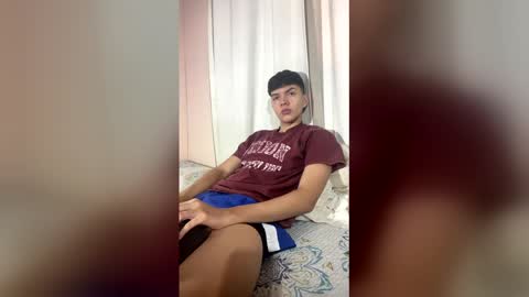 Snapshot of james_chez chatting on February 25, 2026, 4:49 pm james_chez online show from February 25, 2026, 4:49 pm