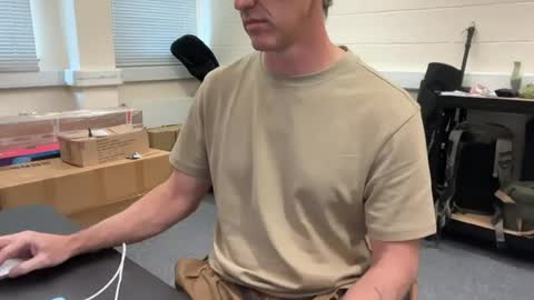 Snapshot of jamesgoldi chatting on August 3, 2026, 3:27 pm Vitiligo James online show from August 3, 2026, 3:27 pm
