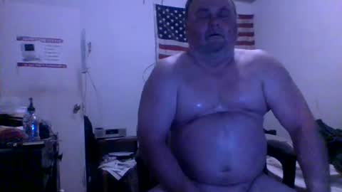 Hey online show from February 19, 2025, 3:06 am