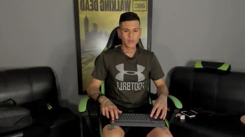 Snapshot of jamesinked_ chatting on December 21, 2024, 5:03 am Jamesinked  online show from December 21, 2024, 5:03 am