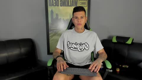 Snapshot of jamesinked_ chatting on December 28, 2024, 6:50 pm Jamesinked  online show from December 28, 2024, 6:50 pm