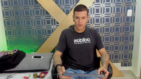 Snapshot of jamesinked_ chatting on January 8, 2025, 2:14 pm Jamesinked  online show from January 8, 2025, 2:14 pm