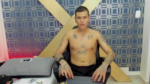 Snapshot of jamesinked_ chatting on January 10, 2025, 5:24 pm Jamesinked  online show from January 10, 2025, 5:24 pm