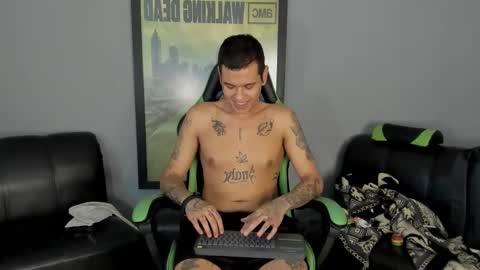 Snapshot of jamesinked_ chatting on January 23, 2025, 7:29 pm Jamesinked  online show from January 23, 2025, 7:29 pm
