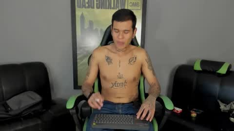 Snapshot of jamesinked_ chatting on February 7, 2025, 5:18 pm Jamesinked  online show from February 7, 2025, 5:18 pm