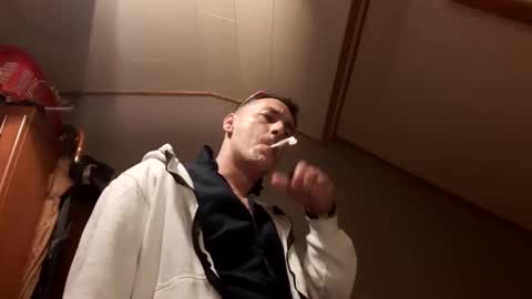 Snapshot of jamessisi chatting on October 5, 2025, 6:28 pm jamessisi online show from October 5, 2025, 6:28 pm