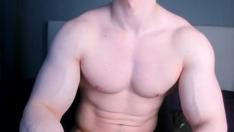 Snapshot of jamesstong chatting on April 21, 2026, 7:28 pm James Strong online show from April 21, 2026, 7:28 pm