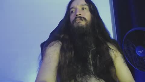 Snapshot of jamesvladi chatting on January 13, 2025, 2:28 am vlad online show from January 13, 2025, 2:28 am