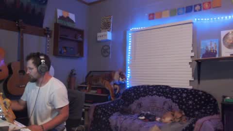 Snapshot of jameswebbscope chatting on June 14, 2026, 4:47 am Jameswebbscope online show from June 14, 2026, 4:47 am