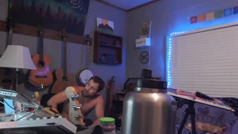 Snapshot of jameswebbscope chatting on June 17, 2026, 9:34 am Jameswebbscope online show from June 17, 2026, 9:34 am