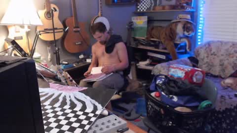 Snapshot of jameswebbscope chatting on July 16, 2026, 11:27 am Jameswebbscope online show from July 16, 2026, 11:27 am