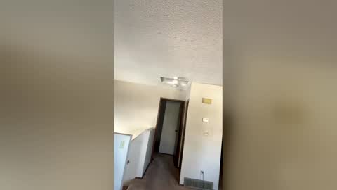 Snapshot of jameswolf777 chatting on April 8, 2026, 5:35 pm jameswolf777 online show from April 8, 2026, 5:35 pm