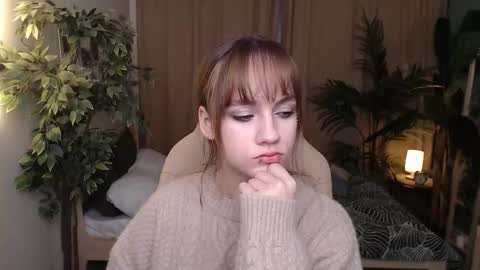 Snapshot of jamie_chung chatting on November 12, 2025, 1:06 am jamie_chung online show from November 12, 2025, 1:06 am