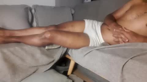 Snapshot of jamielonnas chatting on January 1, 2025, 2:52 pm Jamie Lonnas online show from January 1, 2025, 2:52 pm