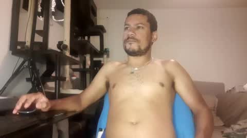 Snapshot of jamielonnas chatting on January 12, 2025, 4:08 pm Jamie Lonnas online show from January 12, 2025, 4:08 pm