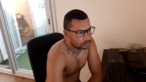 Snapshot of jamielonnas chatting on January 11, 2026, 5:12 am Jamie Lonnas online show from January 11, 2026, 5:12 am