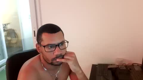 Snapshot of jamielonnas chatting on January 14, 2026, 10:43 am Jamie Lonnas online show from January 14, 2026, 10:43 am