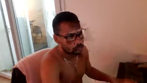 Snapshot of jamielonnas chatting on February 3, 2026, 6:40 am Jamie Lonnas online show from February 3, 2026, 6:40 am