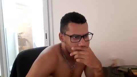 Snapshot of jamielonnas chatting on February 21, 2026, 5:19 am Jamie Lonnas online show from February 21, 2026, 5:19 am