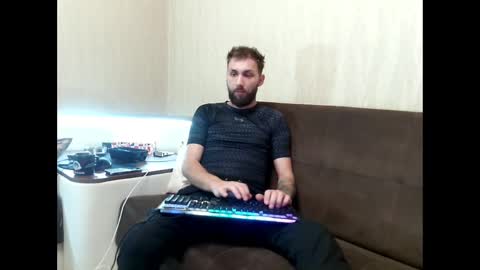 Snapshot of jamienoxus chatting on February 16, 2025, 6:10 am Robbie online show from February 16, 2025, 6:10 am