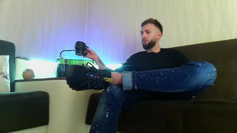 Snapshot of jamienoxus chatting on March 5, 2025, 3:18 am Robbie online show from March 5, 2025, 3:18 am